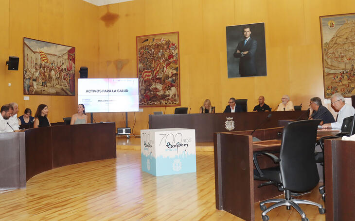 La mesa intersectorial de Xarxa Salut avanza en propuestas para mejorar la salud en Benidorm 